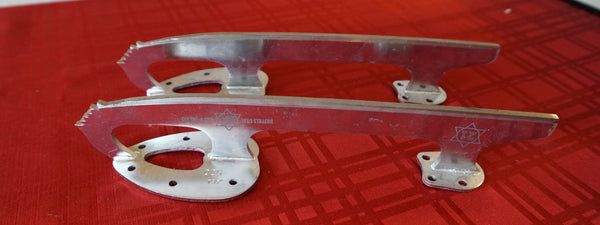 Previously Owned MK21 Skate Blades 7 2/3